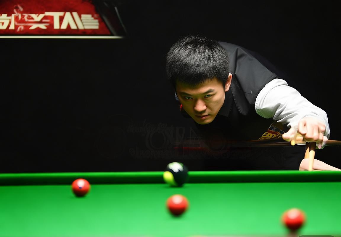 2019斯诺克巅峰对决：丁俊晖与汤姆福德的战术与心理解析(图3)